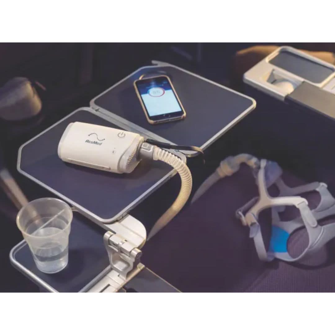 The AirMini Auto Travel CPAP delivers convenience and comfort to its users in a small, lightweight, and travel-friendly package. The AirMini Auto Travel CPAP machine is built with frequent travelers in mind, weighing only 10.6 ounces and easily fitting in a travel bag or suitcase. The functionalities and features of the ResMed AirSense 10 Auto CPAP machine are relatively the same as ResMed AirMini. Additionally, the users can carry it on long distance flights, camping trips, cruises, and road trips.