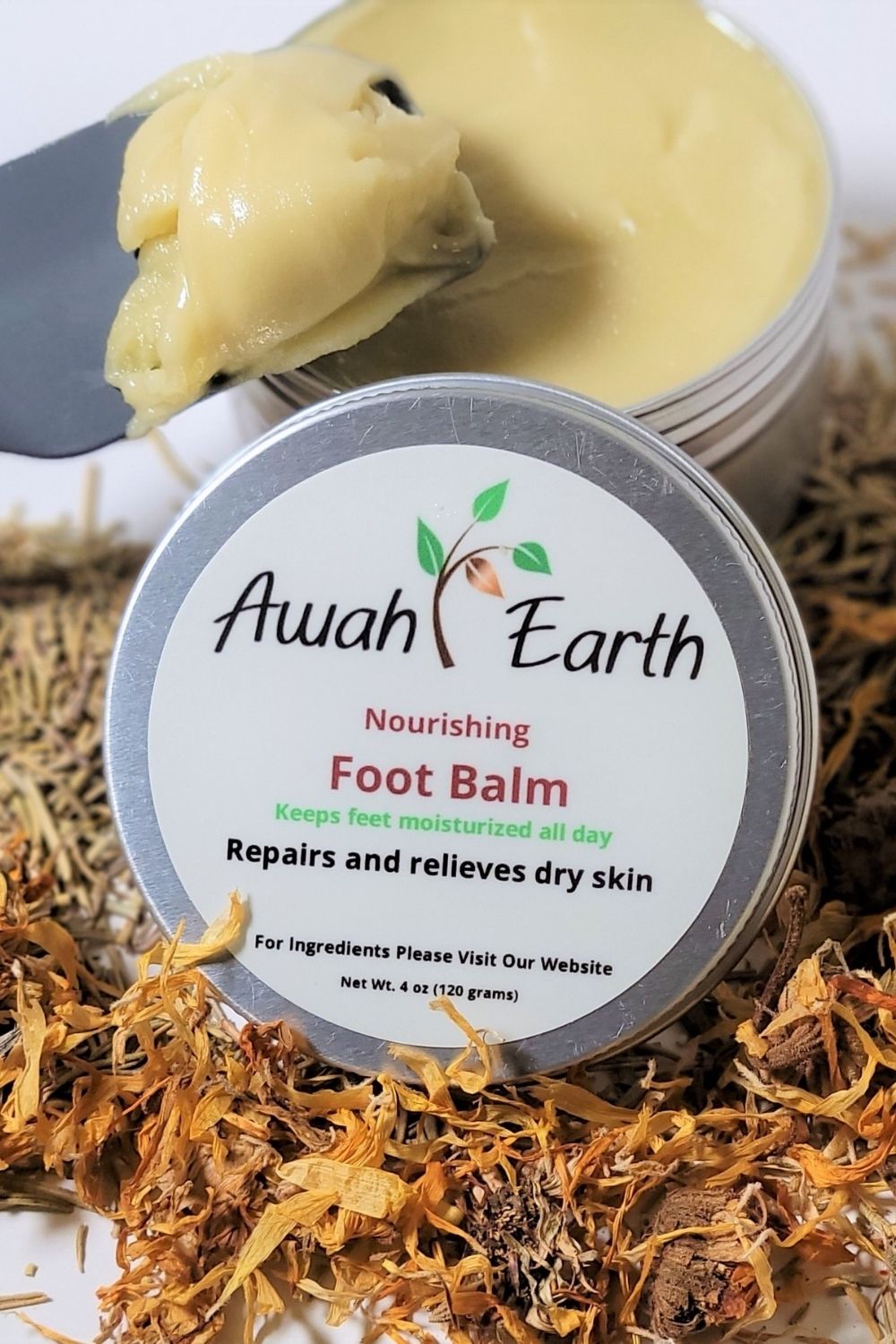 Foot moisturizer that keeps the skin smooth, soft, and fight foot odor. Perfect for people suffering from sever foot dryness. 